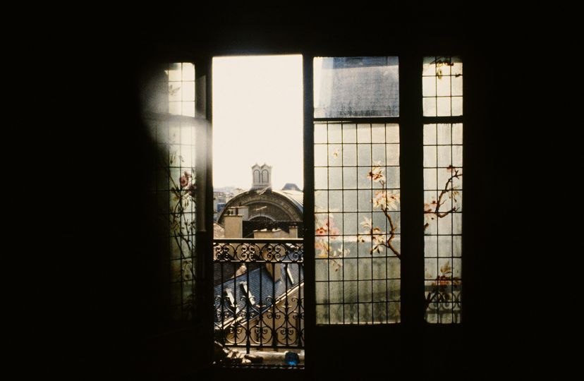 La vue de la salle à manger 1990 © Carole Bellaïche  - Colurtesy Galerie XII Paris 