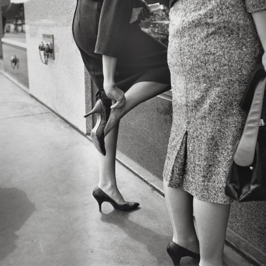 Chicago, 1961 © Estate of Vivian Maier / Courtesy Maloof Collection; Howard Greenberg Gallery, New York & Les Douches la Galerie, Paris