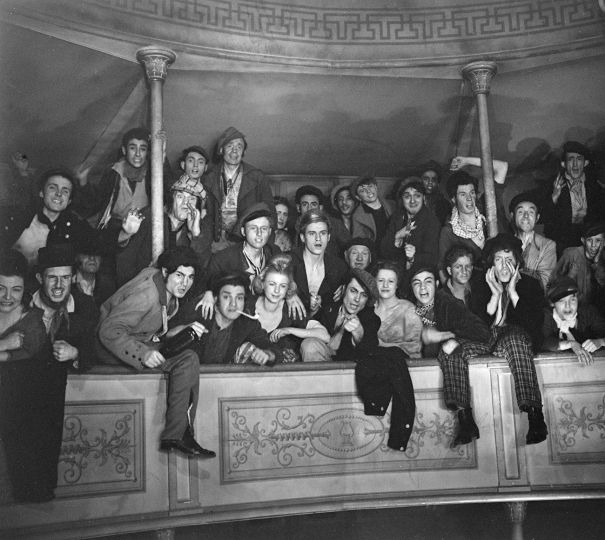 LES ENFANTS DU PARADIS © Photographies Henri Caruel – Collection Fondation Jérôme Seydoux-Pathé © 1945 – PATHE FILMS