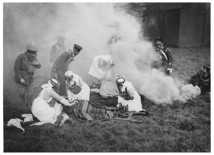 Anonymous, Gas defence exercises, Europe, 1933, ICRC archives (ARR)