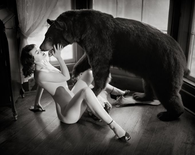 Brittany markert with bear at the Mountaim House, Woodland Valley 2016 © George Holz
