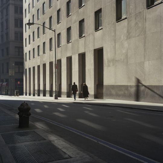 Wall Street, 1984 © Janet Delaney - Courtesy of the artist and EUQINOM Gallery