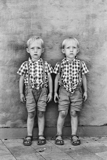 Twins © 2018 Jacques Sonck, courtesy gallery Fifty One
