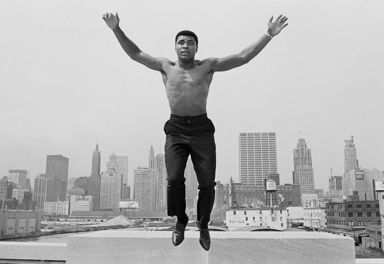 Thomas Hoepker
1966. Ali jumping
© Thomas Hoepker / Magnum Photos

