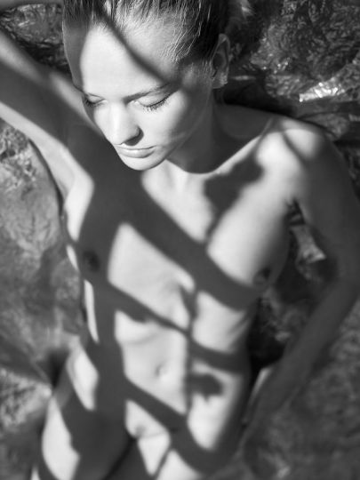 Mona Kuhn AD7013, 2014 © Mona Kuhn - Courtesy Gallery Stephan Witschi