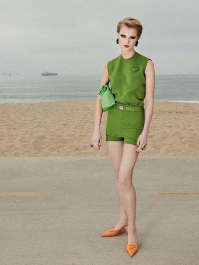 JULIA NONI [CLM] X HARPER'S BAZAAR US
