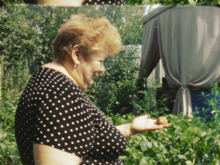 Arles 2022 : Olga Grotova : Les jardins de nos grand-mères