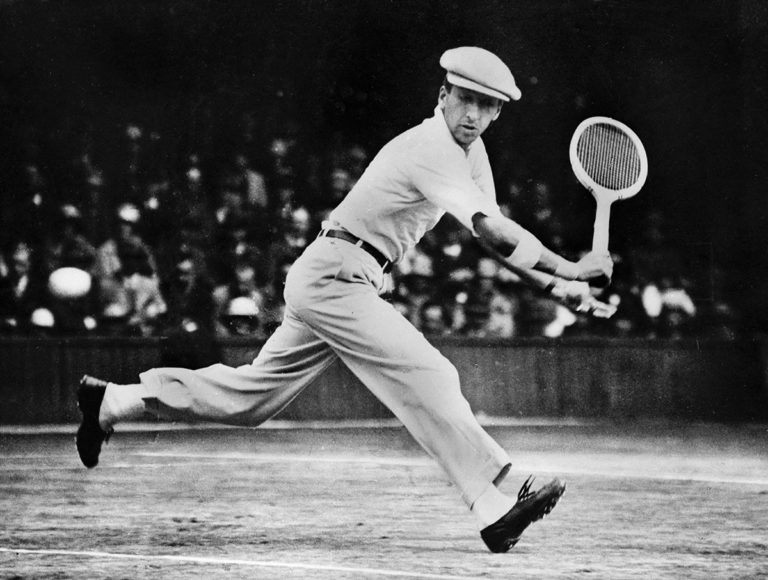 Agence Roger-Viollet : Le tennis dans les années 30