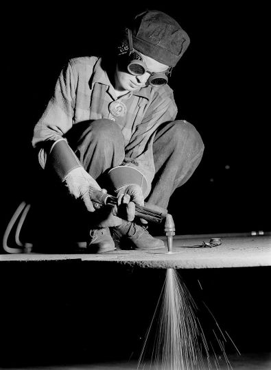 Flame Burner Ann Zarik, 1943, printed about 2000 Margaret Bourke‑White (American, 1904–1971) Photograph, gelatin silver print * Princeton University Art Museum * Photo by Margaret Bourke‑White. © LIFE Picture Collection. * Courtesy Museum of Fine Arts, Boston