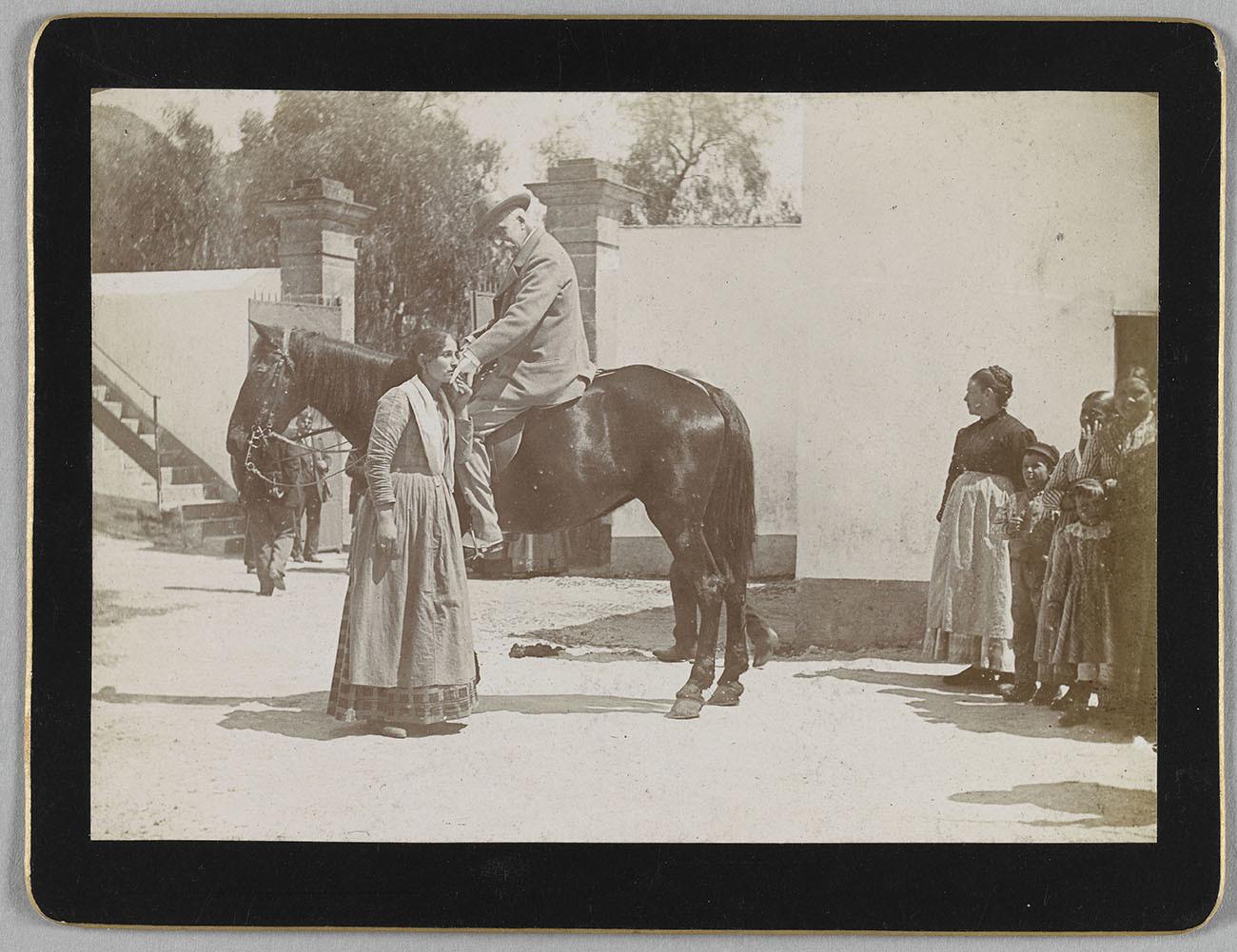 Château de Chantilly : The Duke of Aumale and Chantilly : Photographs from  the 19th century - The Eye of Photography Magazine