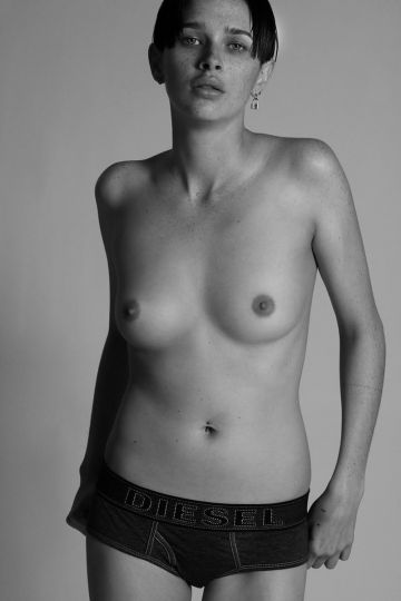 © Christopher Makos