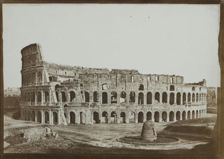 Bowdoin College Museum of Art : À la lumière de Rome : La photographie ancienne dans la capitale du monde de l'art, 1842-1871