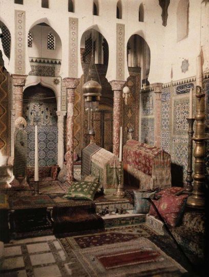 Jules GERVAIS-COURTELLEMONT - Mosquée de la maison de l’écrivain Pierre Loti, Rochefort, 1921 © Collection AN