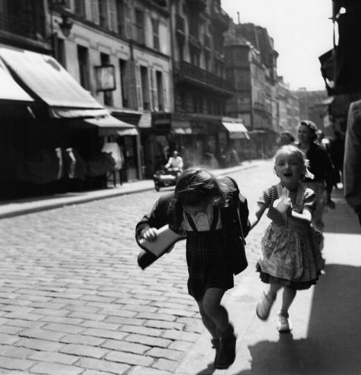 Girls Running, Rue des Martyrs, 1951, printed 1990's © Estate of Louis Stettner / Courtesy of Hulett Collection