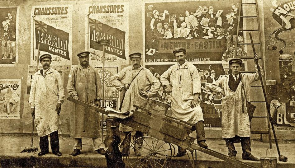 Poseurs d affiches Nantes @ 1905-1910 auteur inconnu collection Jean Claude Potet