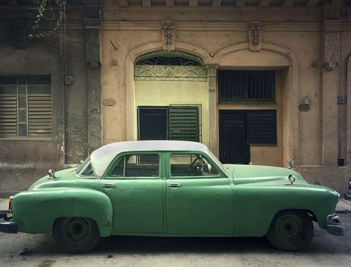 Green Car
Havana, 1997 © Robert Polidori - Courtesy CAMERA WORK 