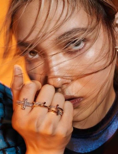 PAOLA KUDACKI [CLM] X EILEEN GU for VOGUE HONG KONG
