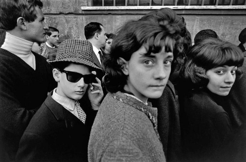 Delpire : Bruno Barbey’s “The Italians” : what it means to be Italian ...