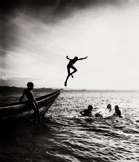 Eddy van Gestel • Happy Hour, Africa Series - Courtesy A.galerie