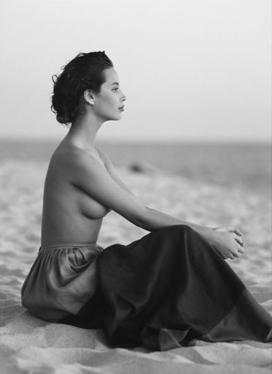 Patrick Demarchelier • Christy Turlington, British Vogue • 1988 - Courtesy A.galerie