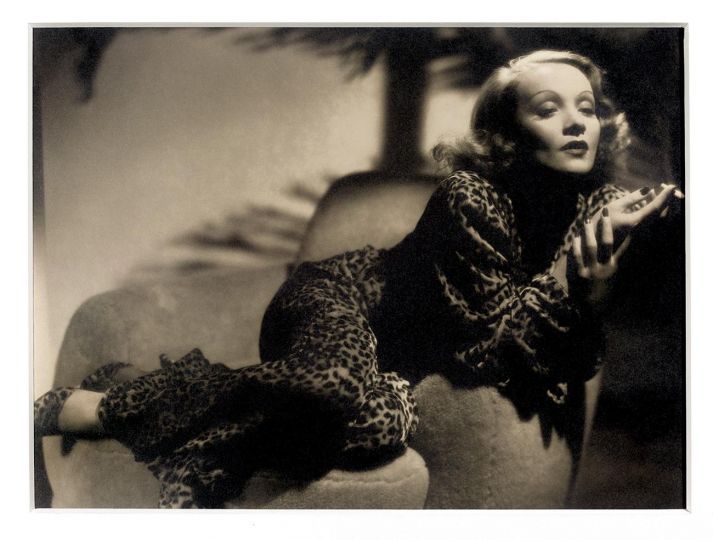 John Engstead, Marlene Dietrich, 1939. Collection Pierre Passebon