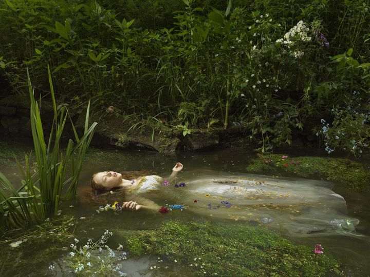 Julia Fullerton-Batten - Ophelia after Millais