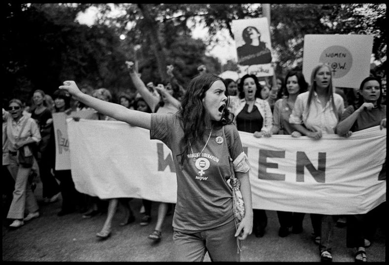 Feminist demonstration, New York City, 1970 © Mary Ellen Mark, Courtesy of The Mary Ellen Mark Foundation and Howard Greenberg