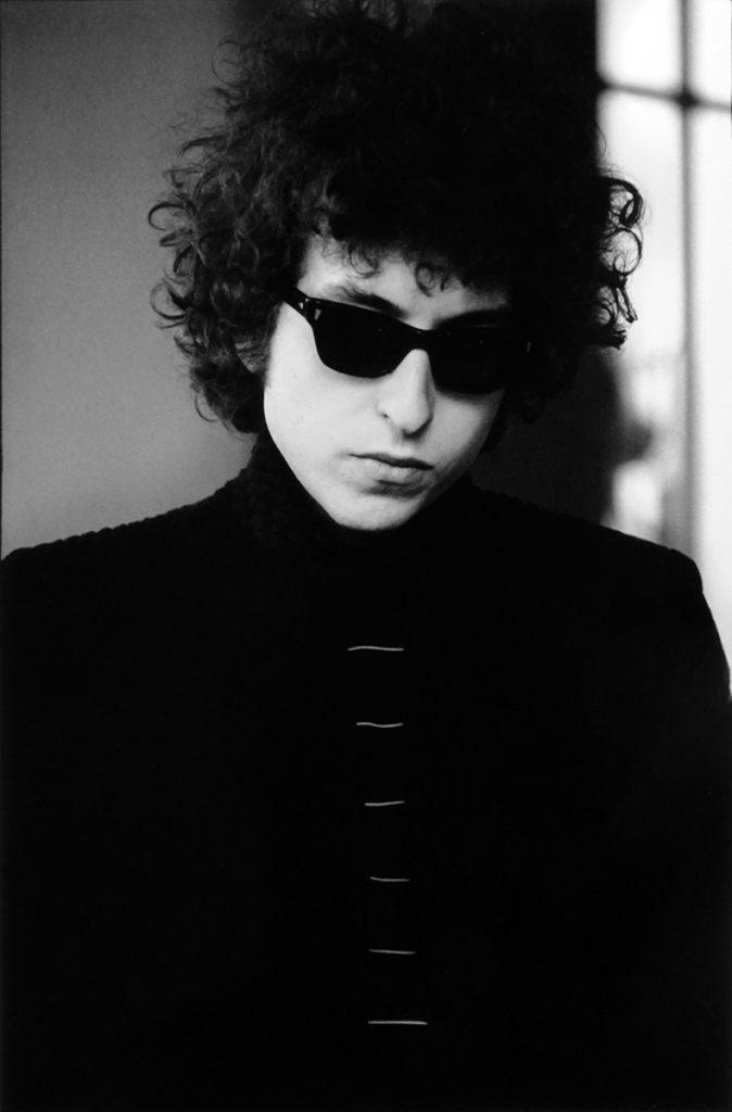 Life is about creating yourself': on Bob Dylan: Mixing Up the Medicine, Books