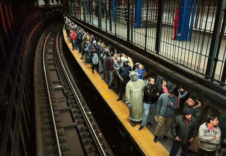 Wolf on Platform © Seymour Licht - Halloween Underground - New York Subway Portraits