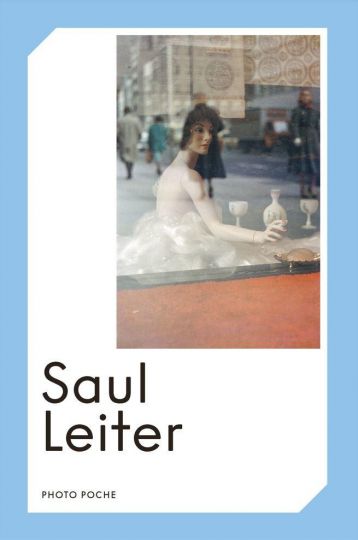 Saul Leiter, Editions Actes Sud, collection Photo Poche, couverture © Saul Leiter Fondation, 2023