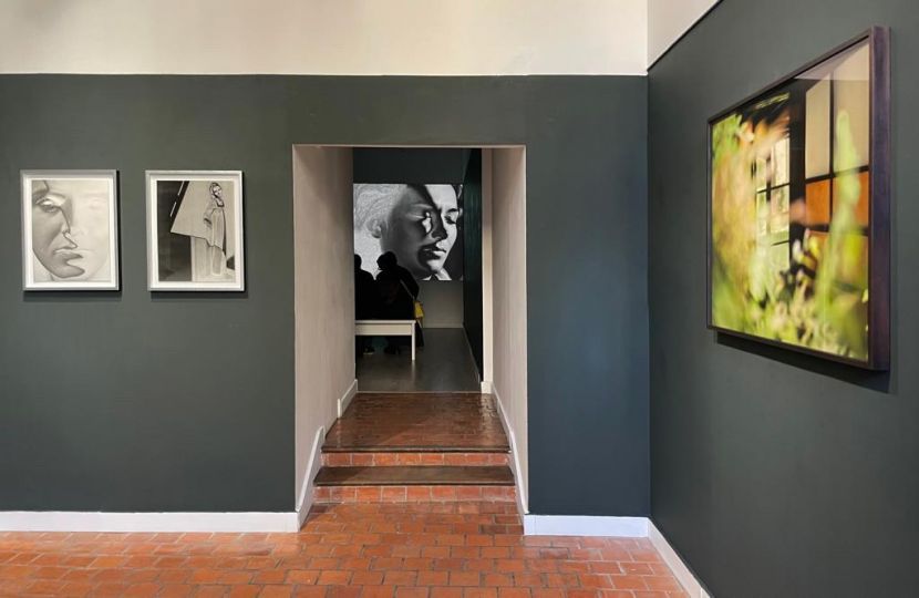 Mona Kuhn, Exhibition view, Kings Road, Galerie XII, 2023 © Mona Kuhn