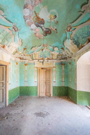 © Romain Veillon