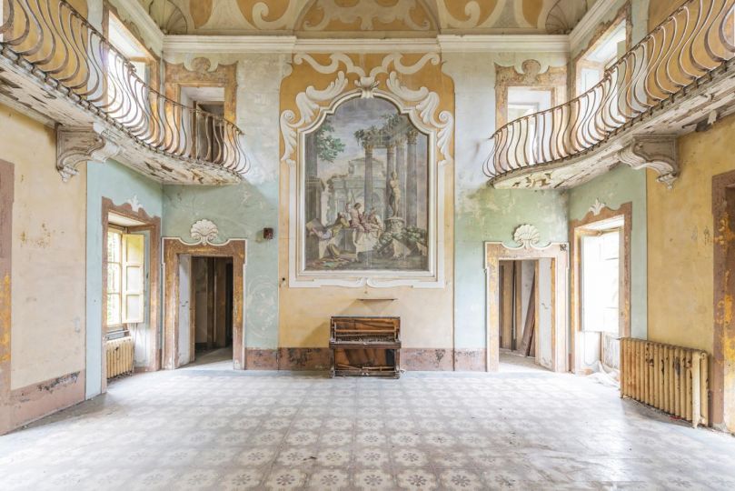 © Romain Veillon