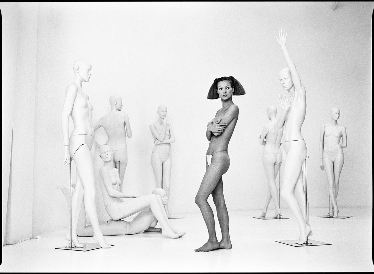 CAMERA WORK Gallery : Kate Moss - The Eye of Photography Magazine
