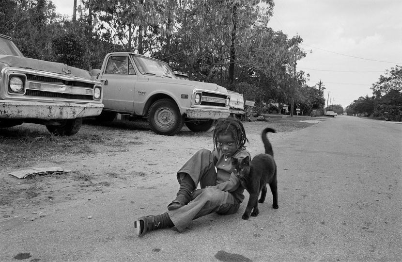 Perrine, FL - 1981 © Sage Sohier - Courtesy of the artist and Joseph Bellows Gallery 