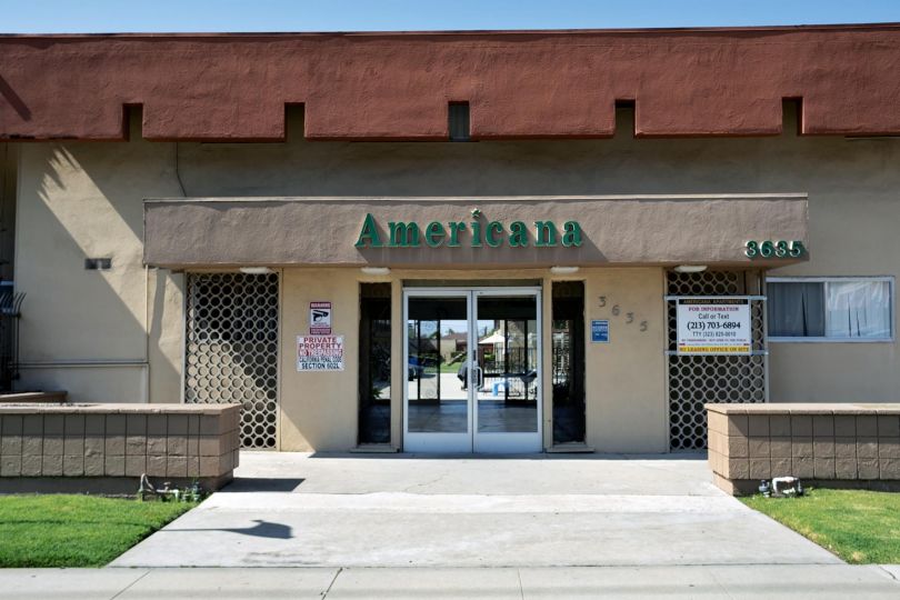 Americana, 3635 Artesia Blvd. - From Real Road Test, Philippe Séclier (Atelier EXB, 2024) © Philippe Séclier