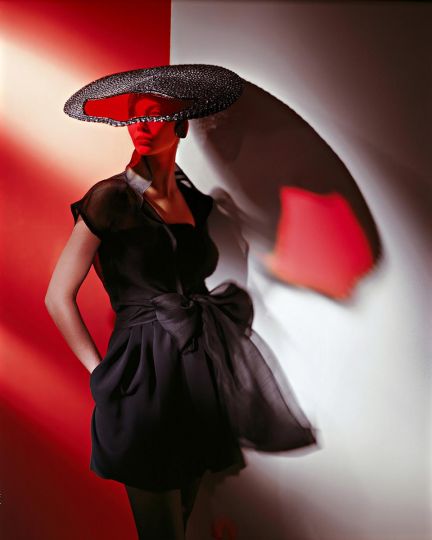 Christy Turlington in Yves Saint Laurent, Parigi 1988 © Gian Paolo Barbieri - Courtesy of Fondazione Gian Paolo Barbieri © 29 ARTS IN PROGRESS gallery