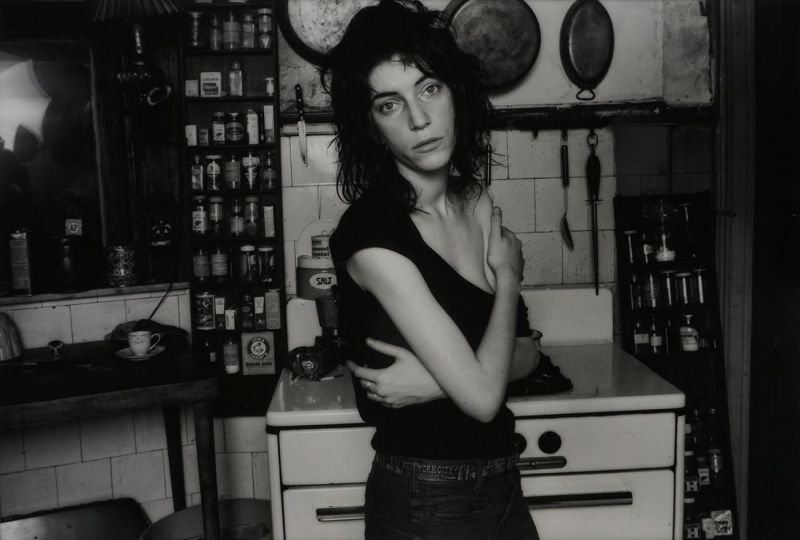 Norman Seeff B. 1939 - Patti Smith, New York, 1969/Printed 1997 © Norman Seeff / Courtesy Peter Fetterman Gallery