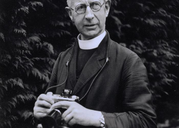 Raclin Murphy Museum : Through the Lens of Father Francis Browne, S.J. : Photographic Adventures of an Irish Priest