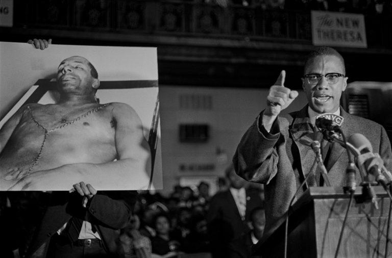 Paris Photo 2024 : MUUS Collection : Larry Fink : Sensual Empathy