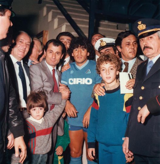 © Carlo Rainone - From the book Maradona, la foto con dios, Naples 1984-1991 - Courtesy Contrejour