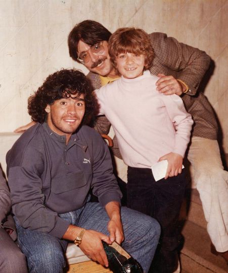 © Carlo Rainone - From the book Maradona, la foto con dios, Naples 1984-1991 - Courtesy Contrejour
