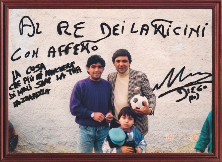 © Carlo Rainone - From the book Maradona, la foto con dios, Naples 1984-1991 - Courtesy Contrejour