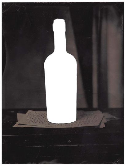 Discarded Vices © Dan Estabrook - From the book Forever & Never - Courtesy Artsuite