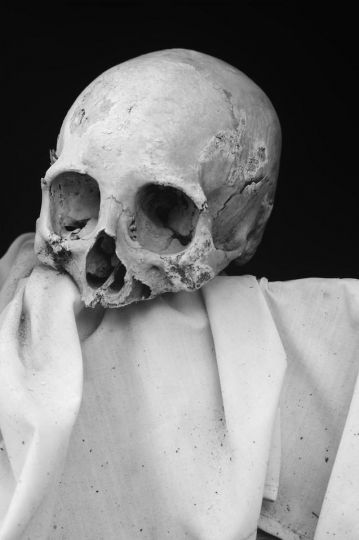 Vanitas, Mexico, 2018 © Flor Garduño - Courtesy Throckmorton Fine Art
