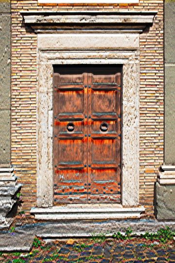 Michelangelo’s Studio Door, Rome, 2024 UV-curable ink on Dibond aluminum 63 x 42 in. (160 x 106.7 cm) Edition of 5 Copyright James Welling Courtesy the artist and Marian Goodman Gallery