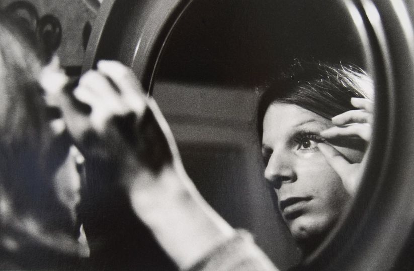 Lisetta Carmi, i travestiti, 1965-1971 © Martini & Ronchetti, courtesy archivio Lisetta Carmi