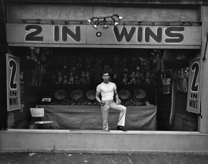 Coney Island, 1969 © Stephen Salmieri - Courtesy Joseph Bellows Gallery