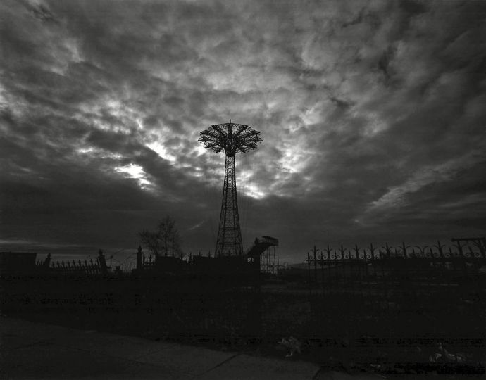 Coney Island, 1969 © Stephen Salmieri - Courtesy Joseph Bellows Gallery