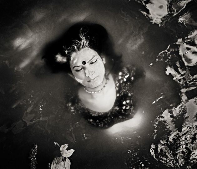 © Shahria Sharmin - Call Me Heena - Courtesy Dienacht Publishing